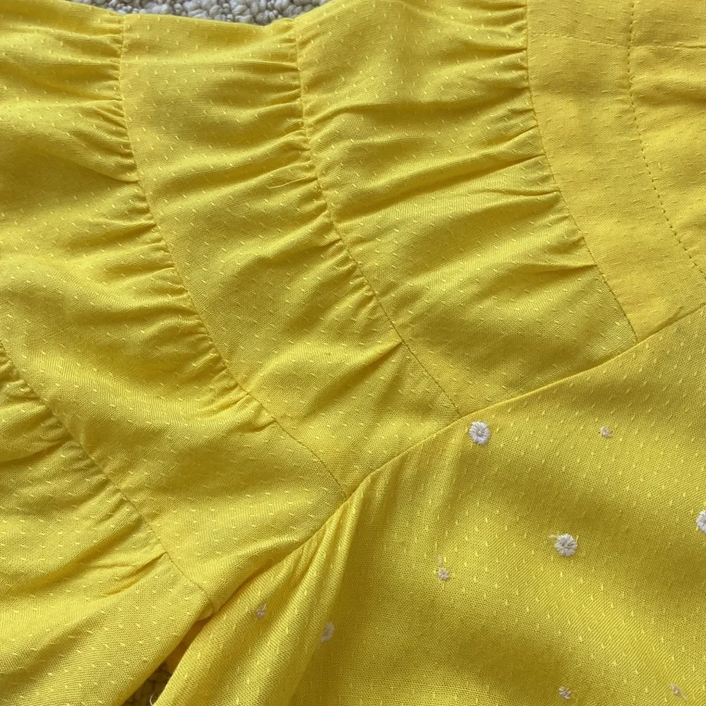 Anthro Maeve top, sz 6, yellow, NWT, viscose - Picture 6 of 10